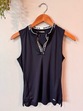 J.Lindeberg Navy Sleeveless Golf Dz S